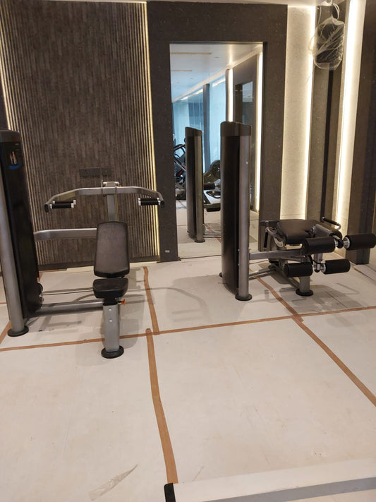 Runow Leg Extension / Leg Curl