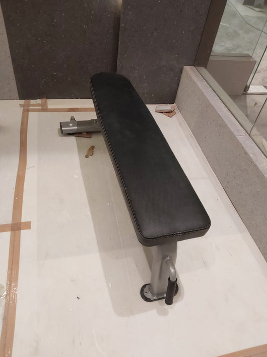Runow Flat Bench